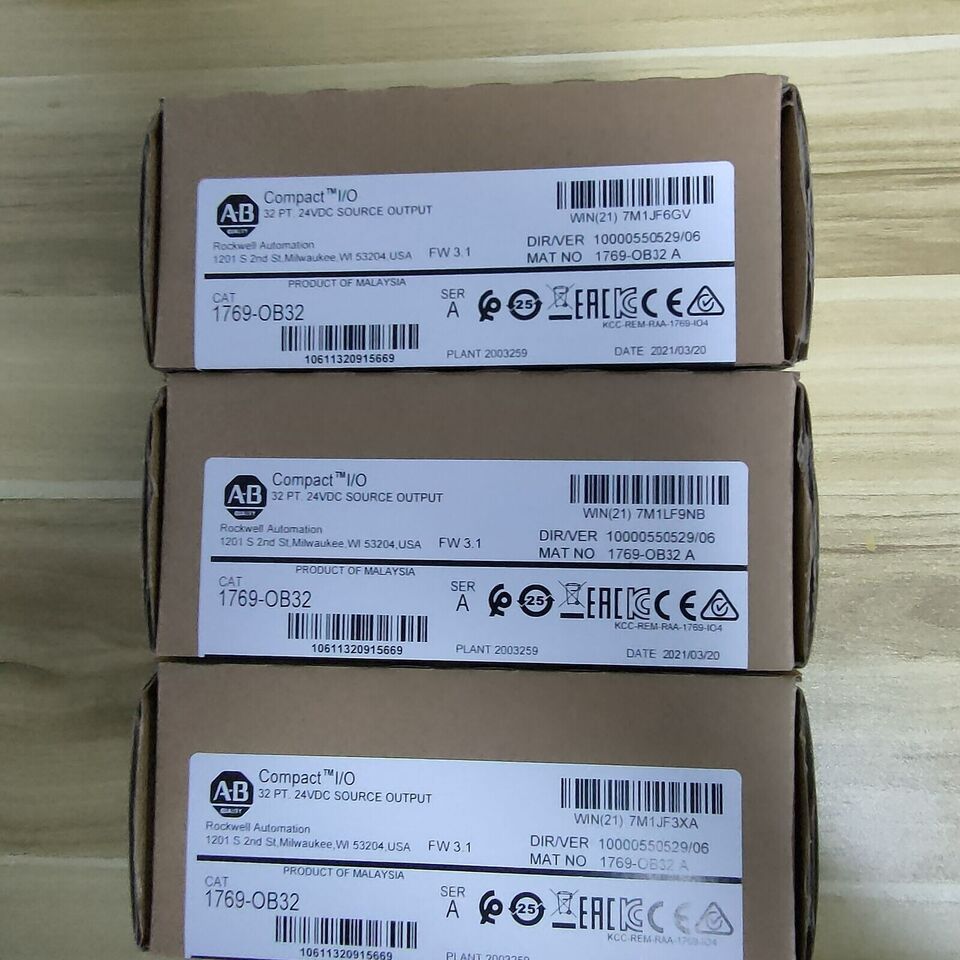 Allen-Bradley 1769-OB32 CompactLogix 32-Punkt 24V DC Source Ausgangsmodul, Ser A