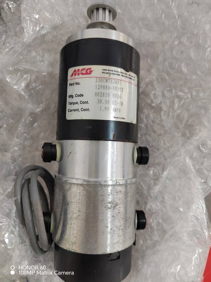 MCG AC SERVO MOTOR 129880-001/E 123102-001 23DCMTE2085 getestet