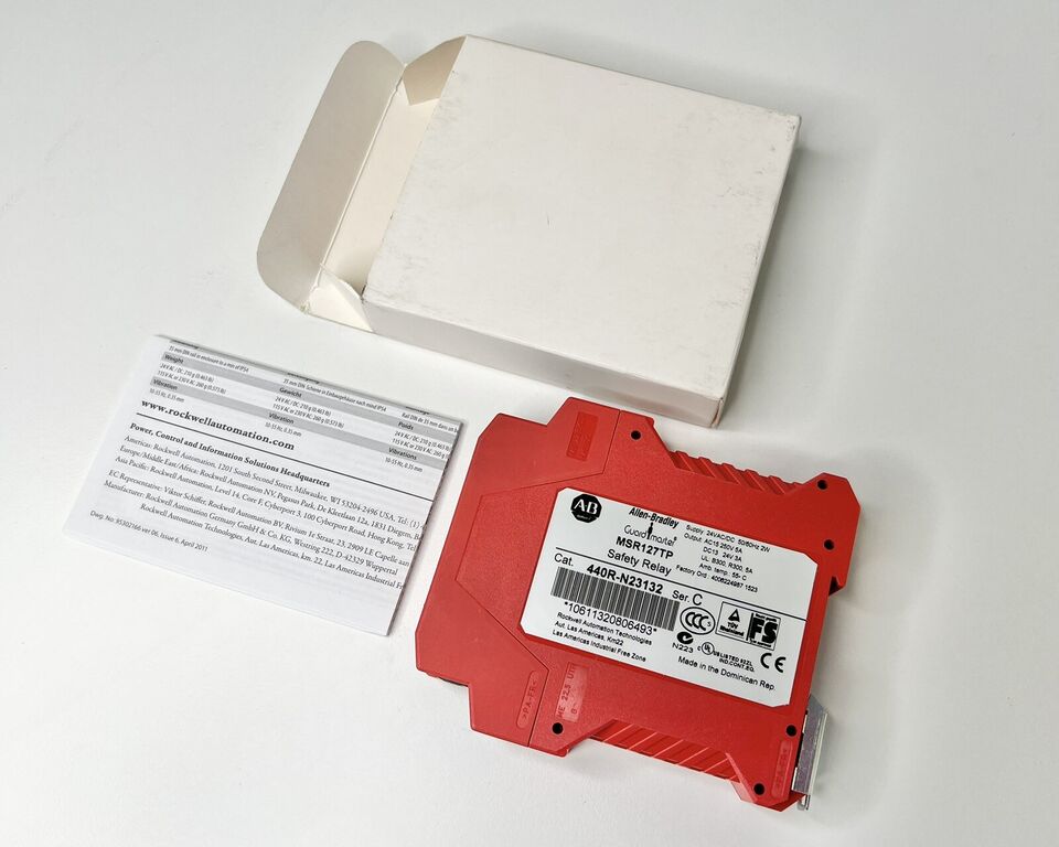 Allen-Bradley 440R-N2332 Sicherheitsrelais MSR127TP Minotaur, 24V AC/DC, 3NO 1NC, C