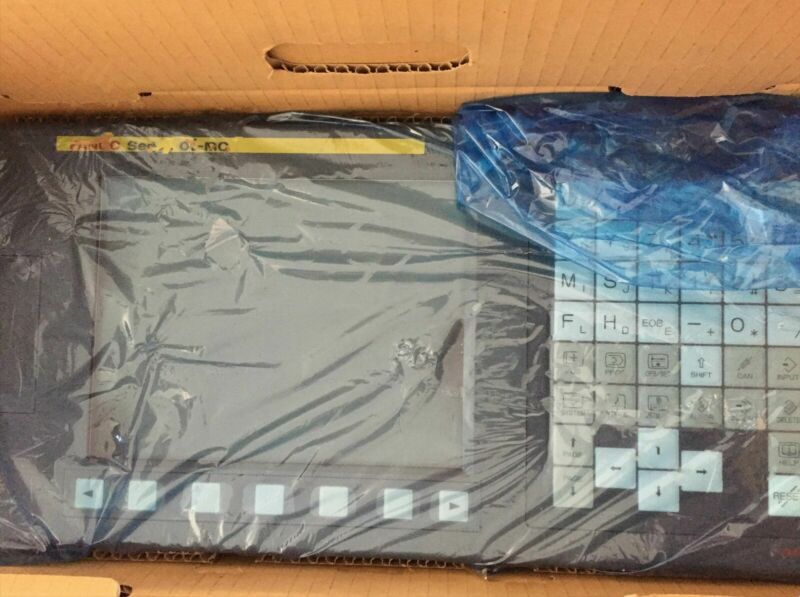 Neues FANUC A02B-0309-B500 Systemdisplay 0 i-C BASIC UNIT W/O SLOT