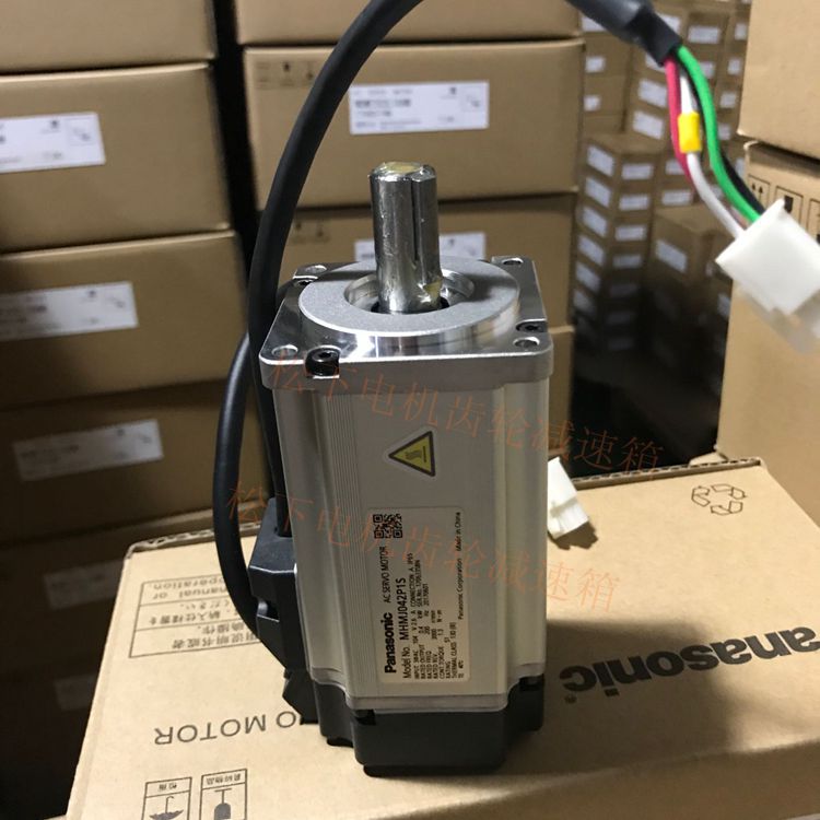 Neuer Panasonic-Servomotor MHMJ042P1S 400W