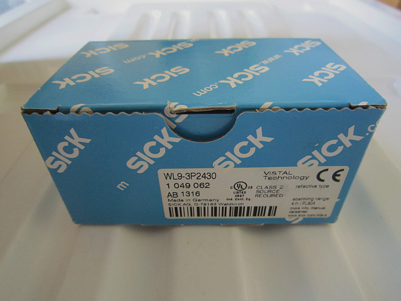 NEU SICK OPTIC ELEKTRONISCHER SENSOR WL9-3P2430 im Karton