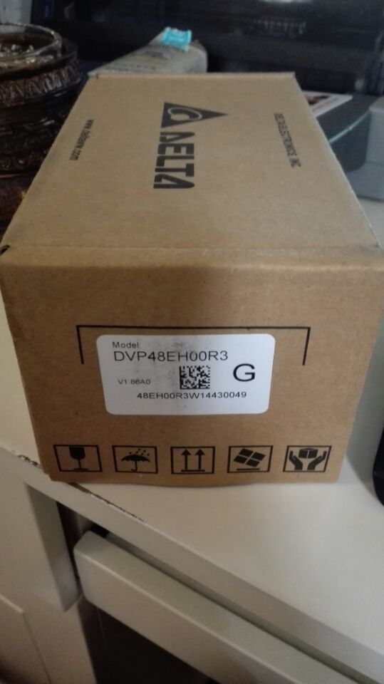 DVP48EH00R3 Serie Delta EH2 / EH3 SPS DI 24 DO 24 Relaisausgang 100-240 V AC