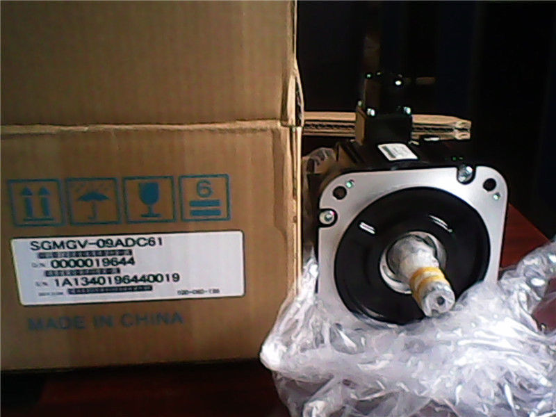 SGMGV-09ADC61 AC Servo Motor 850W 1500rpm 5.39N.m 130mm frame AC200V