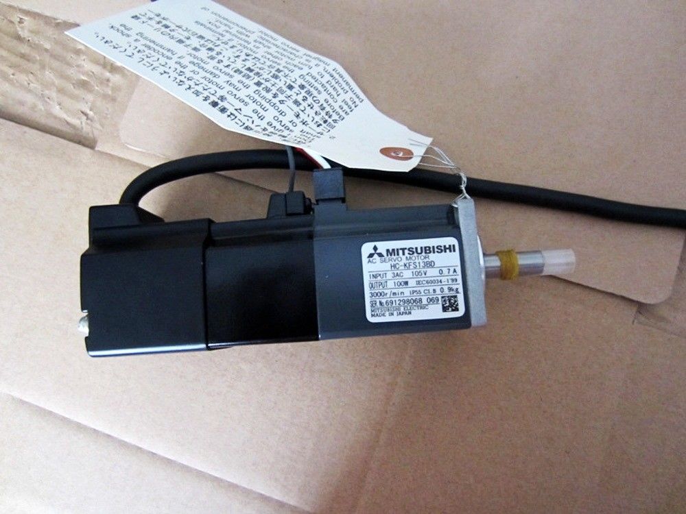 NEUER Mitsubishi Servomotor HC-KFS13BD im Kasten HCKFS13BD