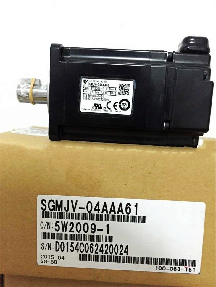 NEW YASKAWA SERVO MOTOR SGMJV-04AAA61 IN BOX