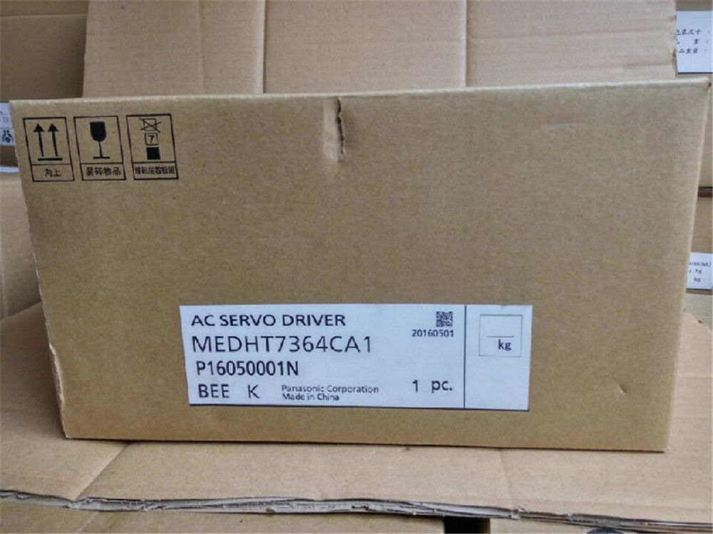 Neuer PANASONIC AC-Servoantrieb MEDKT7364CA1