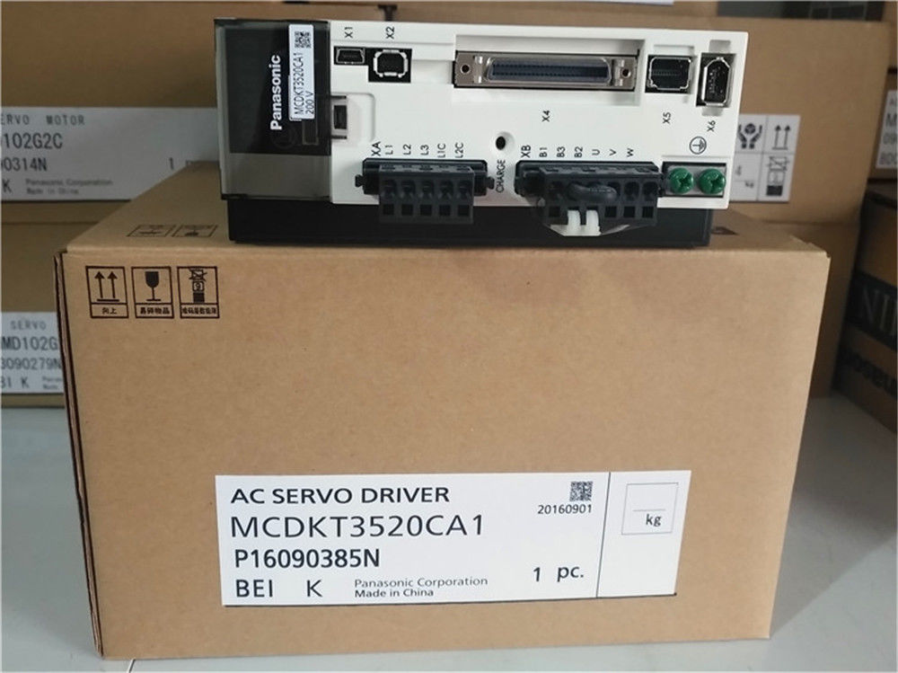 NEUER PANASONIC AC-Servoantrieb MCDKT3520CA1 im Karton